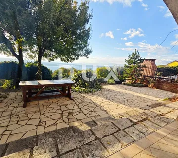 Kvarner, Crikvenica, samostojeća kuća, dva apartmana, panoramski pogled