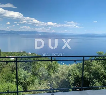 OPATIJA, MEDVEJA - kuća 340 m2 s pogledom na more i okoliš 800m2 - Medveja, Lovran
