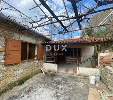 ISTRA, TUPLJAK - Samostojeća kuća s dvorištem na odličnoj lokaciji. HITNA PRODAJA! PRILIKA! - Tupljak, Pićan