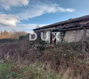 KRŠAN, LABIN, ISTRA - Imanje sa 4 kuće za renovaciju i velikom okućnicom - cover