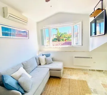 ISTRA, NOVIGRAD – Stan u povijesnoj jezgri