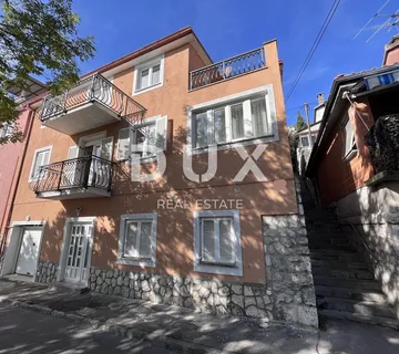 RIJEKA, ŠKURINJE - kuća s tri stambene jedinice i garažom
