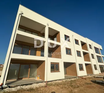 ZADAR, NIN - Stan S3 u izgradnji s vrtom i pogledom na more
