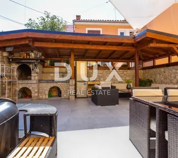 MALI LOŠINJ - atraktivna kuća blizu centra i mora