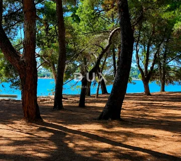 Istra, Poreč, građevinsko zemljište, 958 m², rijetkost na tržištu