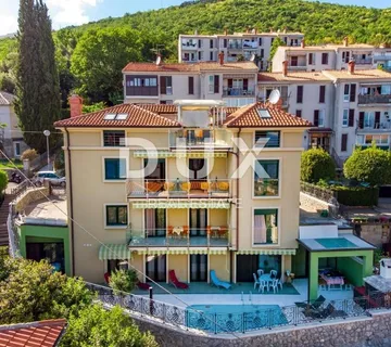 OPATIJA - ekskluzivna vila na atraktivnoj lokaciji s fenomenalnim pogledom na more
