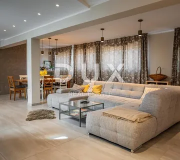 ISTRA, MEDULIN Ekskluzivni dvoetažni penthouse s krovnom terasom!