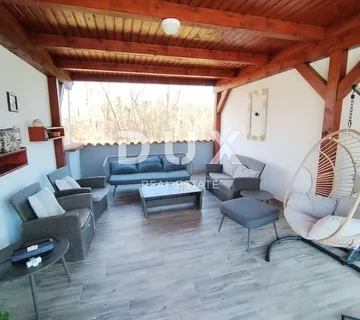 ISTRA, LABIN - Obiteljsko imanje kuća + dva apartmana sa bazenom! - Čambarelići, Kršan