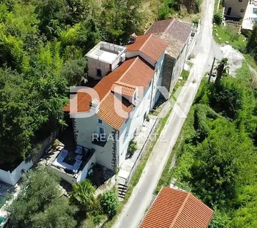 ISTRA, MOTOVUN - Kamena bajka u prirodi! RIJETKOST!