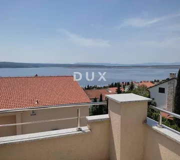CRIKVENICA, DRAMALJ - Moderan stan s pogledom na more, 400 m od mora - Dramalj, Crikvenica