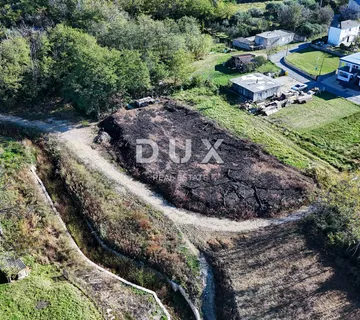 OTOK RAB, LOPAR - Građevinsko zemljište 1042m2 blizu centra