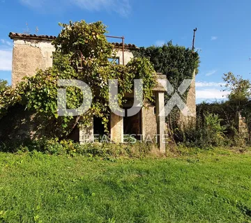 ISTRA, GRAČIŠĆE - Imanje 6880 m2 s kamenom kućom u mirnom naselju na uzvisini