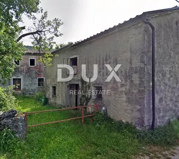 ISTRA, LANIŠĆE - Kamena kuća i gospodarska zgrada