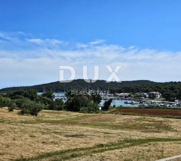 ISTRA, POMER - Građevinsko zemljište s pogledom na more - cover