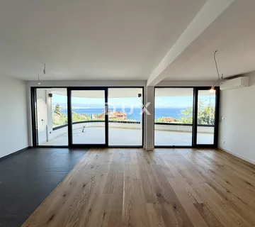 OPATIJA, CENTAR - Novogradnja vrhunskog dizajna s pogledom na more!