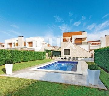 ISTRA,POREČ - Luksuzna vila u blizini mora - cover