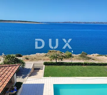 OTOK PAG, POVLJANA 3s+db stan u novogradnji PRVI RED DO MORA