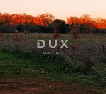 ISTRA, PULA - Građevinsko zemljište u Jadreškima 2028m2 - cover