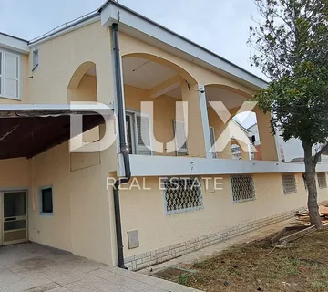 CRIKVENICA - stan od 65,72 m2, 450 m od mora - cover