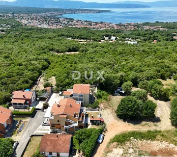 OTOK KRK, MALINSKA (okolica) - Građevinsko zemljište s dozvolom - cover