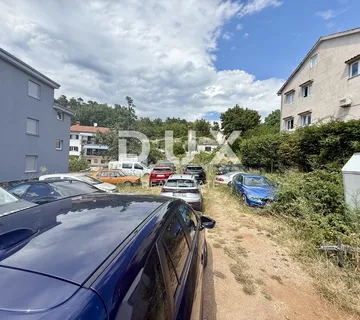 KASTAV, RUBEŠI - Građevinsko zemljište sa građevinskom dozvolom za zgradu sa 3 stana! - cover