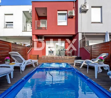 ISTRA, UMAG - Dvoetažni stan s vrtom i bazenom - cover