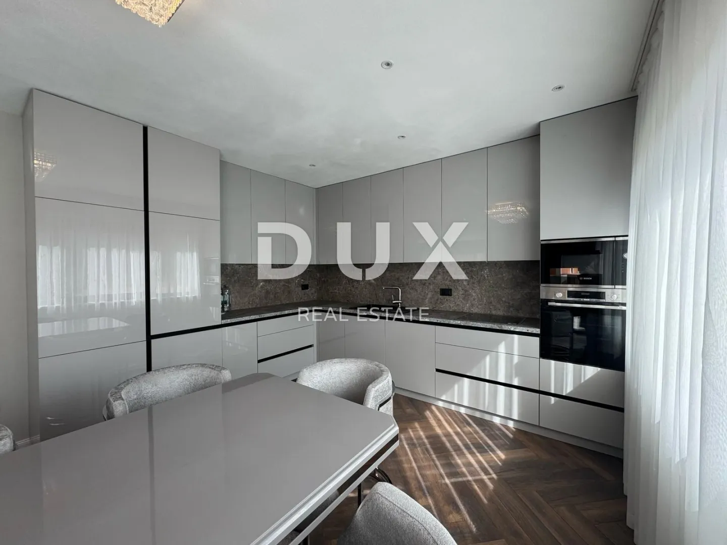 ISTRA, ROVINJ - Luksuzna oaza nadomak mora za dugoročni najam! - cover