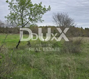 ISTRA, SVETVINČENAT – Zemljište s pravomoćnom dozvolom i projektom kuće s bazenom - cover