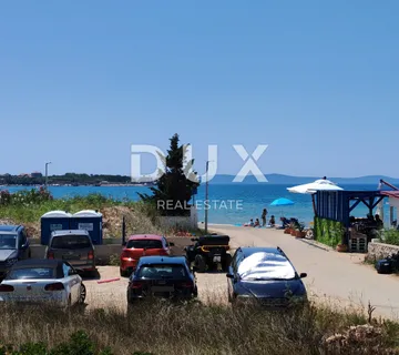 ZADAR, PRIVLAKA - Stan sa bazenom 50 metara od pješčane plaže! S2 - cover