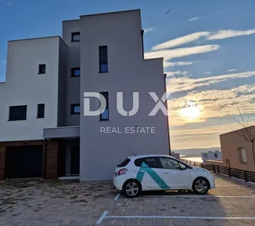 ZADAR, SV.FILIP I JAKOV - penthouse sa garažom i liftom - cover