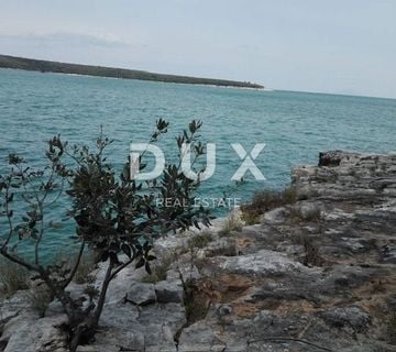 ISTRA, RAKALJ - Zemljište na pjeni od mora  - cover