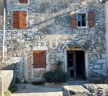 ISTRA, GLAVANI - Dvije kamene istarske kuće - cover