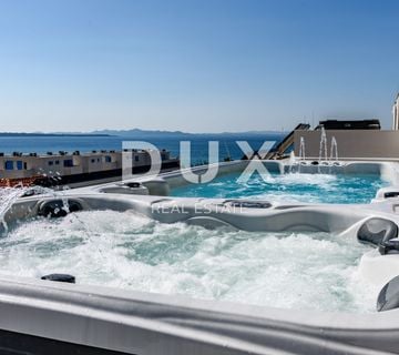 ZADAR, PRIVLAKA - Vaša vila iz snova: pogled na more, jacuzzi na krovu i samo 100 m do plaže ! R5 - cover