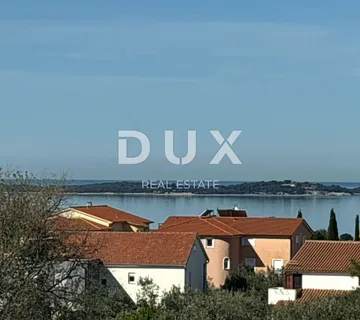 ISTRA, PEROJ - Stan s terasom i pogledom na more! NOVOGRADNJA! - cover