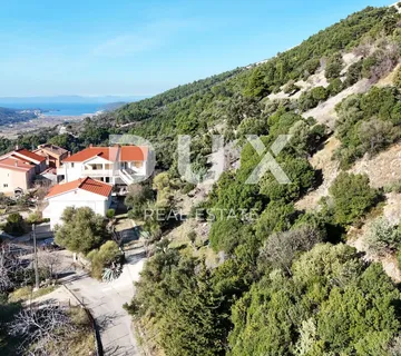 OTOK RAB, MUNDANIJE - Građevinsko zemljište s jedinstvenim pogledom na grad - cover