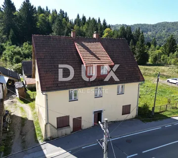 GORSKI KOTAR, SUNGER- zemljište 9000m2 + stara kuća + 2 gospodarska objekta  S GRAĐEVINSKOM DOZVOLOM!!  - cover