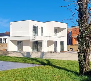 ISTRA, LABIN - Novoizgrađena vila s bazenom - cover