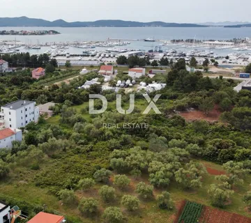ZADAR, SUKOŠAN - Građevinsko zemljište 400 m od mora - cover