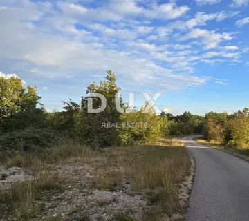 ISTRA, GRAČIŠĆE - Poljoprivredno zemljište s asfaltiranim prilazom - cover