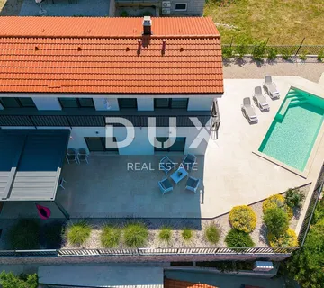 OTOK KRK, VRBNIK - moderna vila s panoramskim pogledom na more - cover