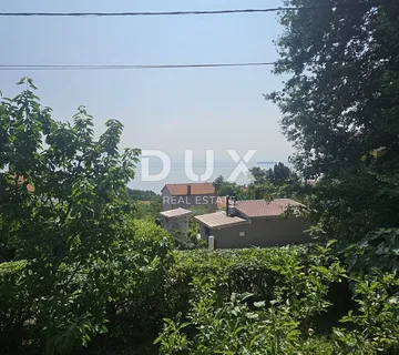 OPATIJA, IKA - stan 80m2, DB+2S, prizemlje, s pogledom na more i velikom terasom + okućnica cca 125m2 - cover