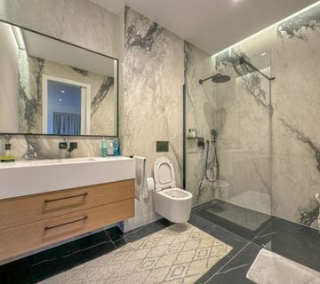 OPATIJA, CENTAR - ekskluzivni penthouse s pogledom, bazenom i garažom - cover