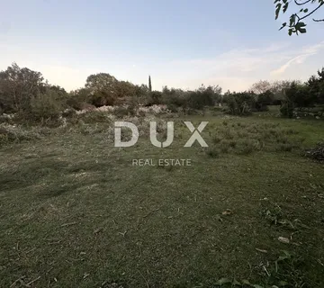 ZADAR, DEBELJAK - Građevinsko zemljište (671m²) mirnom naselju - cover