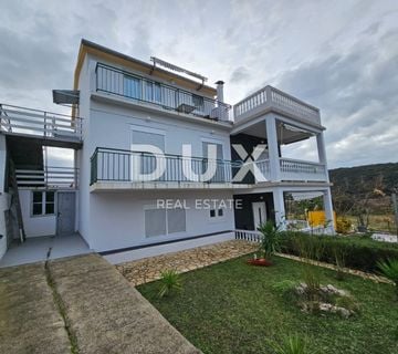 OTOK RAB, KAMPOR - Kuća s apartmanima 100 m od mora - cover
