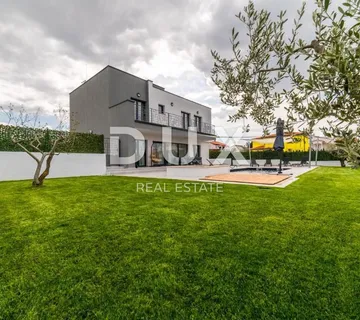 ISTRA, POREČ - Moderna vila s bazenom - cover