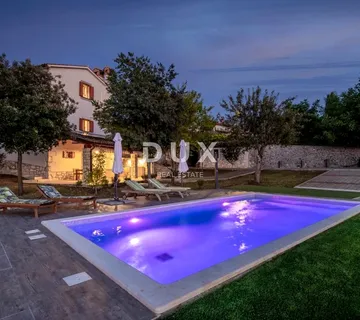 ISTRA, LABIN - Kamena kuća s bazenom - cover