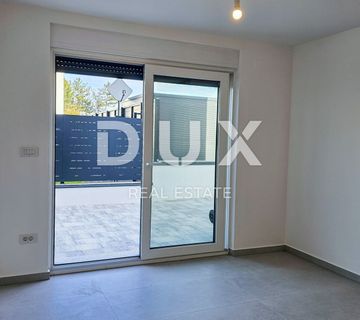 OTOK KRK, MALINSKA - Moderan stambeni prostor 125 m2 + okućnica i 2 parkinga u vlasništvu! - cover