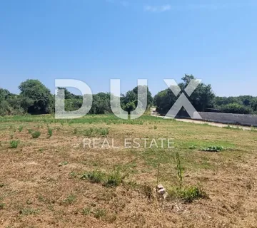 ISTRA, LIŽNJAN - Prekrasno prostrano građevinsko zemljište!  - cover