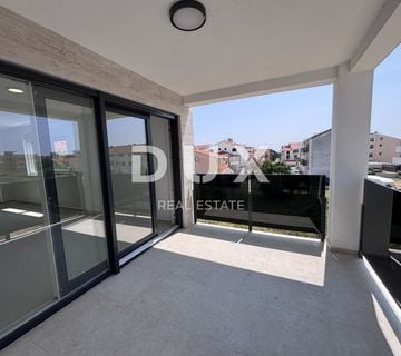 ZADAR, PRIVLAKA - Moderan stan na 130m od mora, S3 - cover