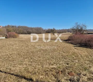 ISTRA, MOTOVUN - Građevinsko zemljište 1820m2 u blizini svih sadržaja - cover